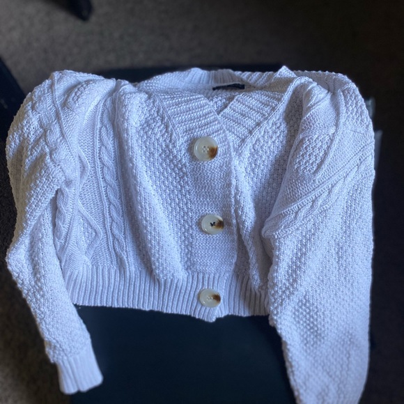 White sweater - Picture 2 of 2